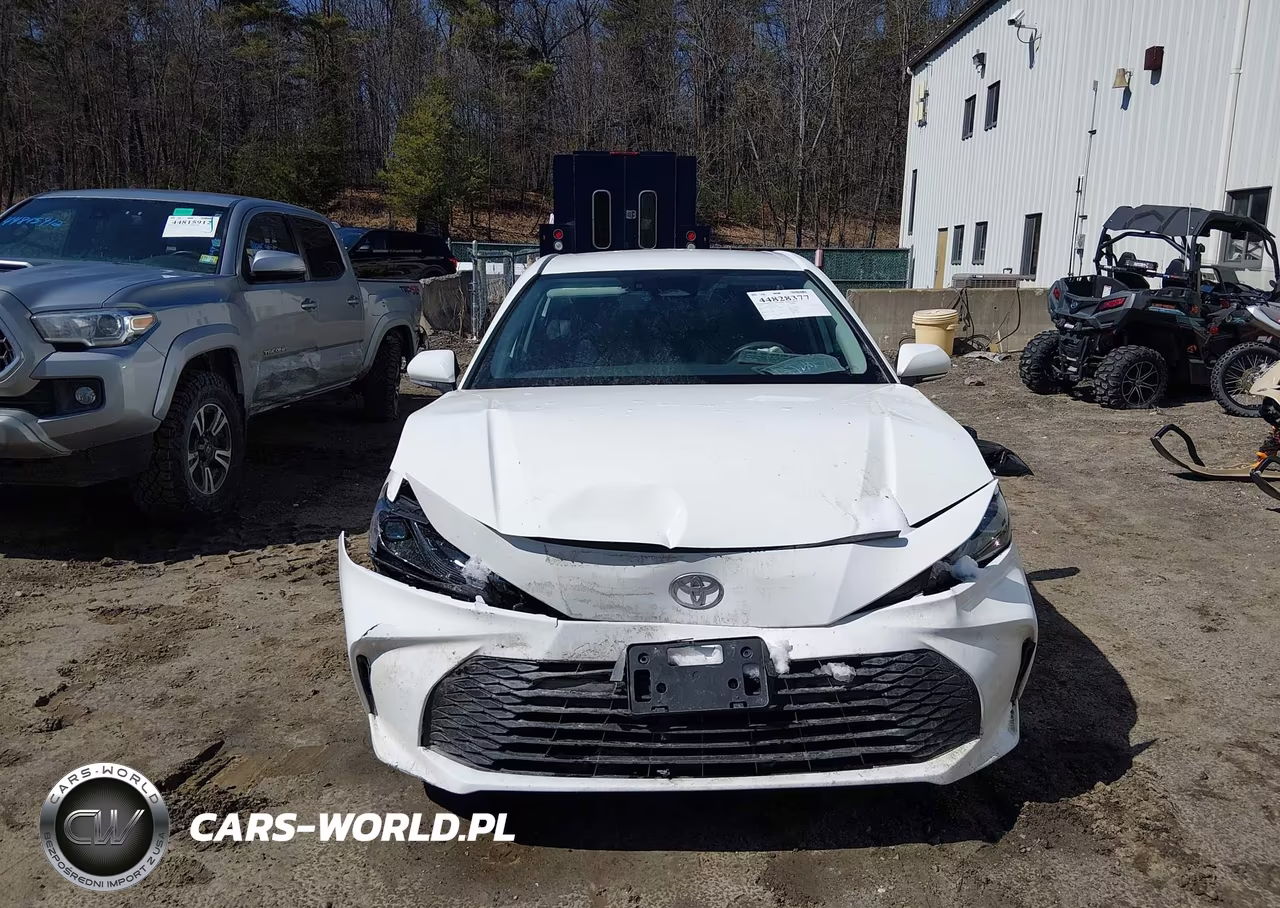 2025 Toyota Camry Le VIN:4T1DAACK5SU595811 - 6