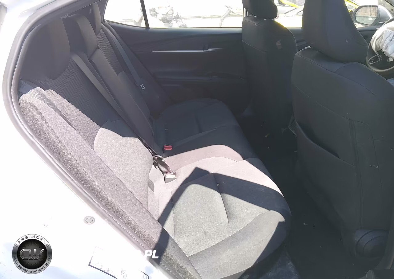 2025 Toyota Camry Le VIN:4T1DAACK5SU595811 - 8