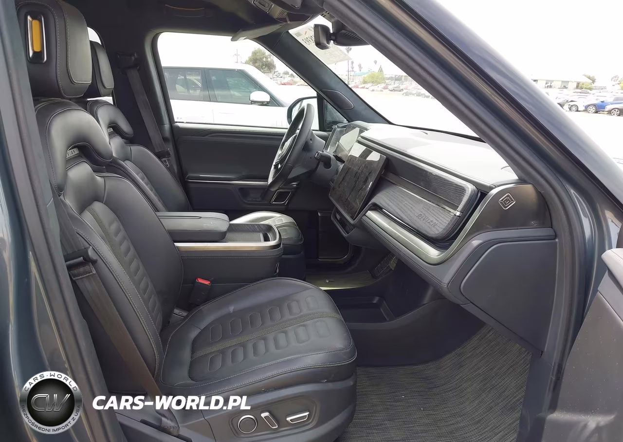 2024 Rivian R1T Adventure Dual Motor Large Pack-Adventure Dual Motor Perf Large Pack VIN:7FCTGBAA1RN033675 - 5