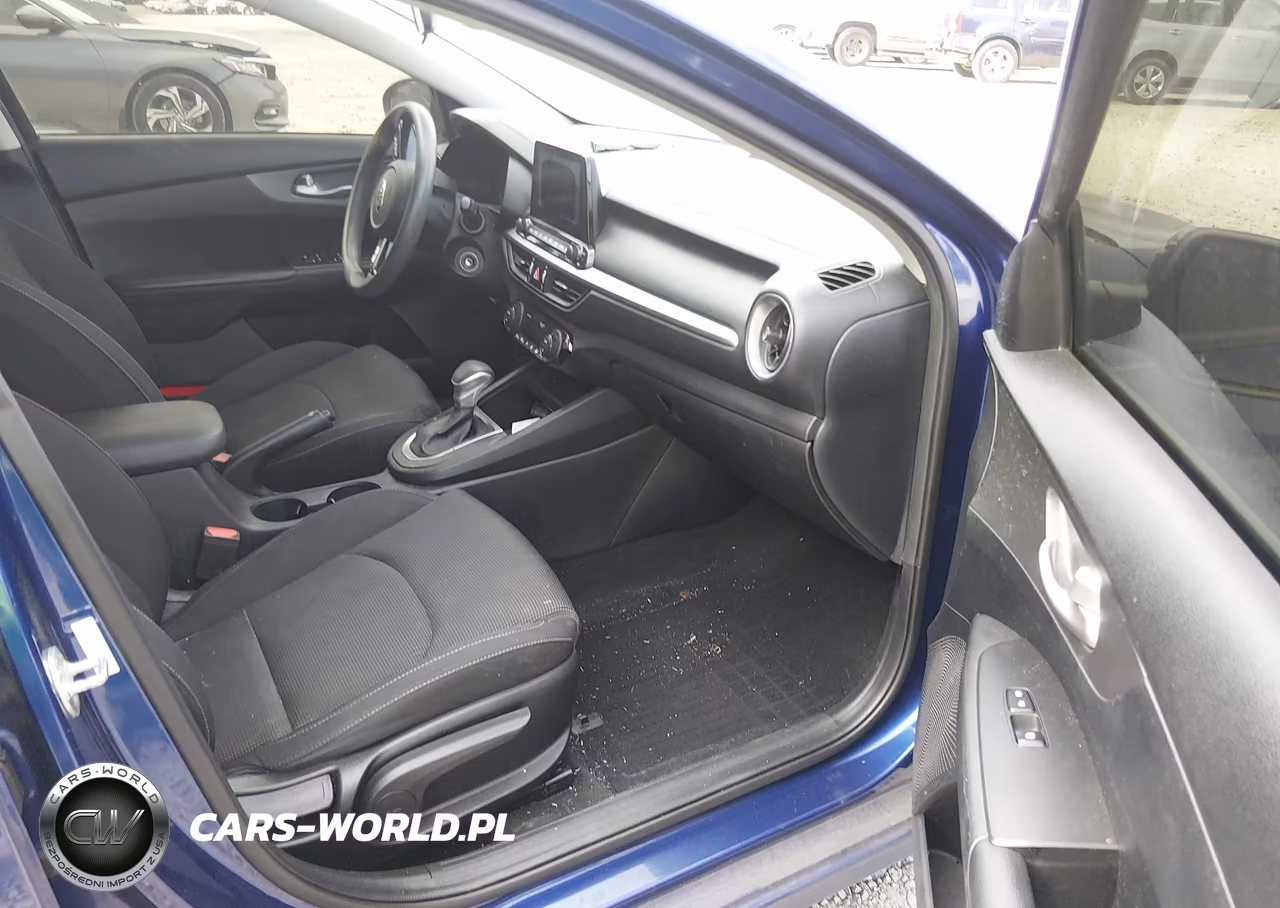 2019 Kia Forte Lxs VIN:3KPF24AD7KE013609 - 5