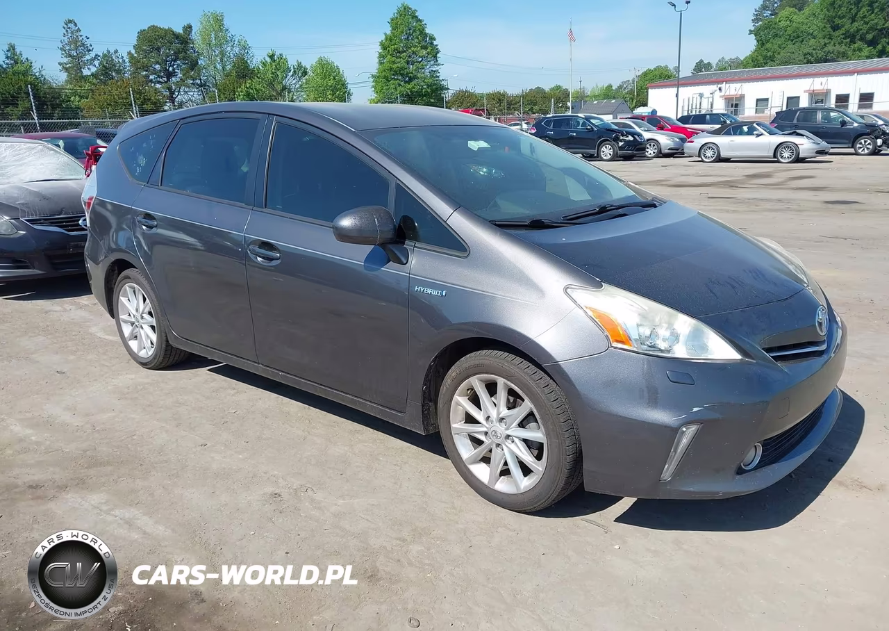 2014 Toyota Prius V Five