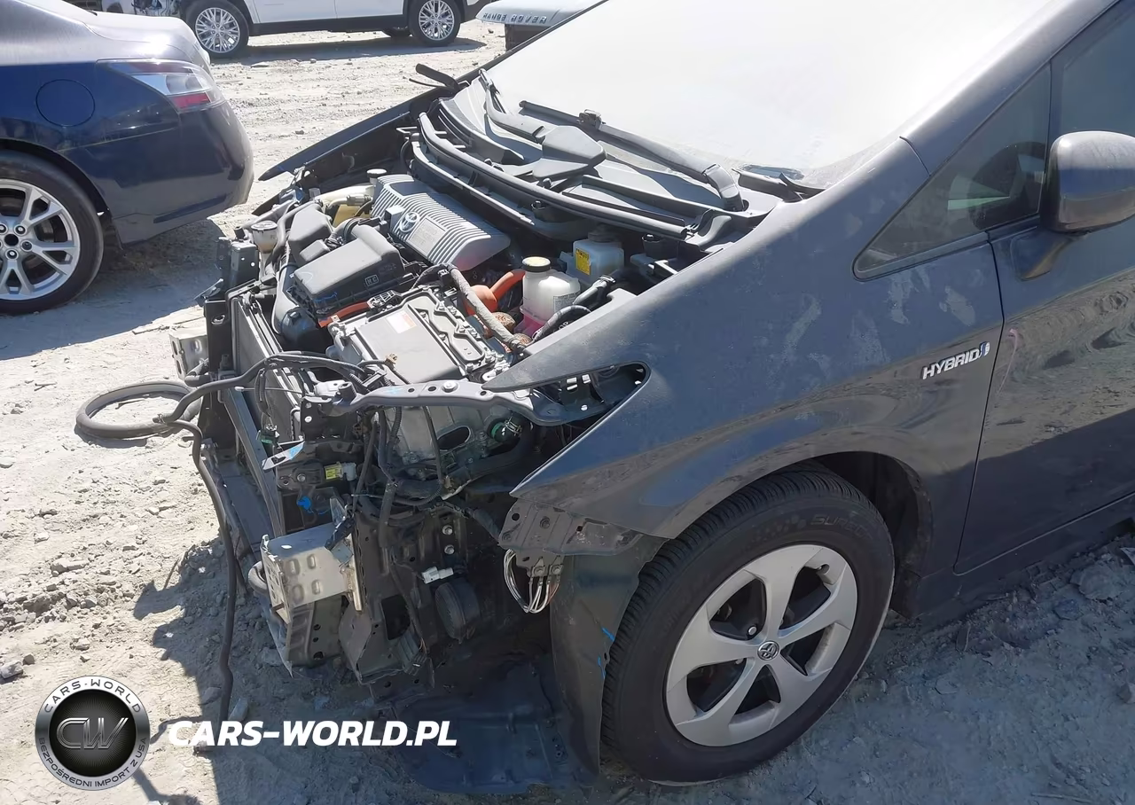 2013 Toyota Prius VIN:JTDKN3DU9D5690915 - 6