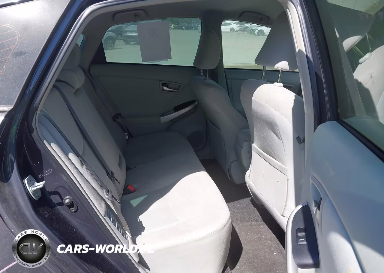 2013 Toyota Prius VIN:JTDKN3DU9D5690915 - 8