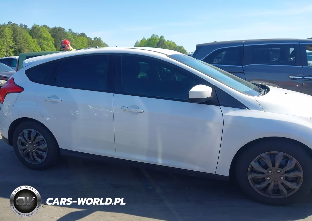 2012 Ford Focus Se VIN:1FAHP3K24CL470765 - 13