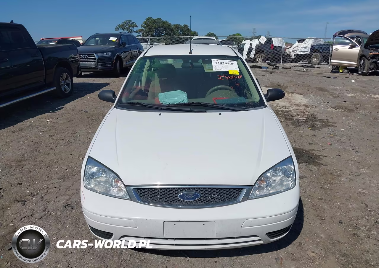 2005 Ford Focus Zx4 VIN:1FAFP34N55W227000 - 12