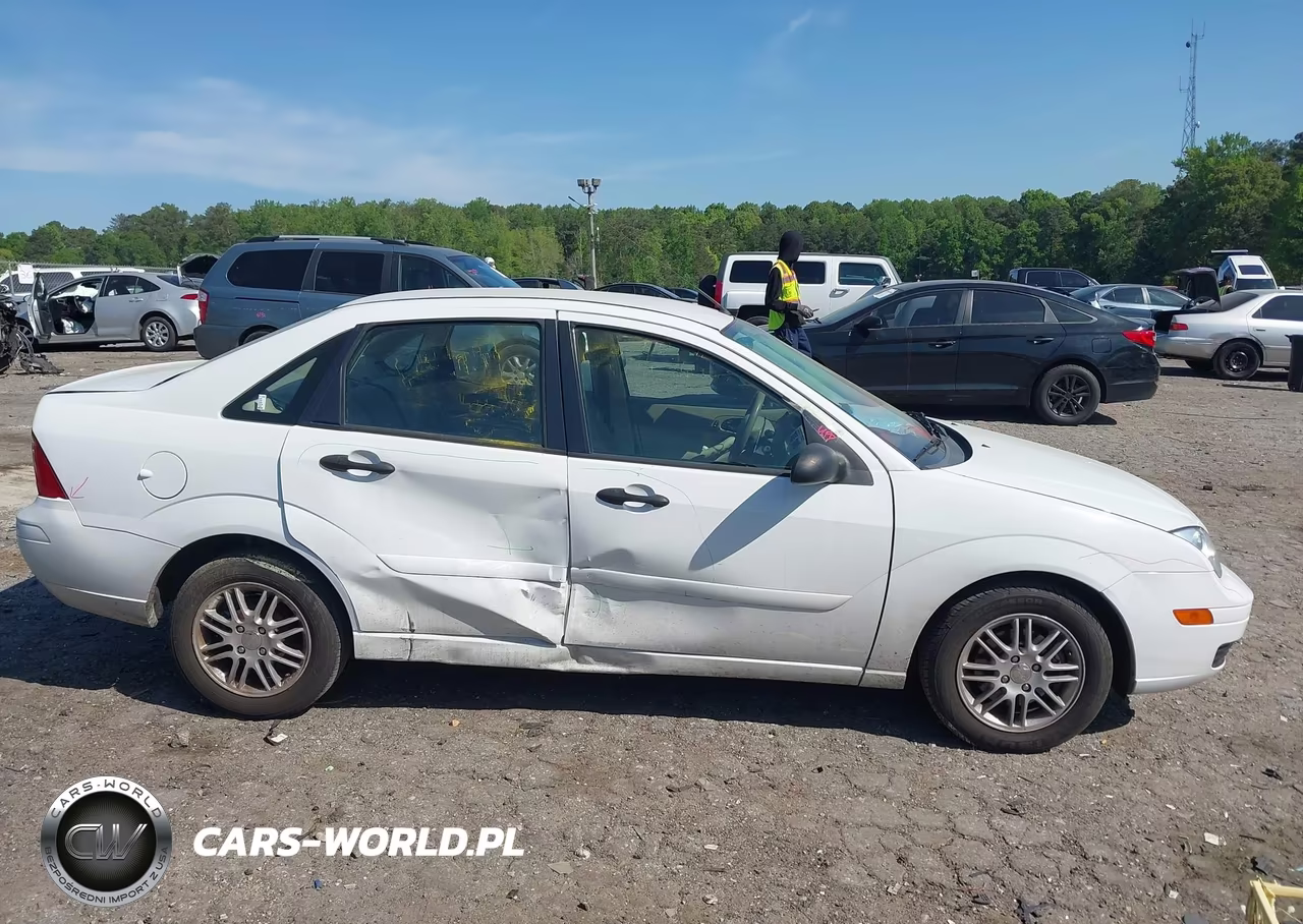 2005 Ford Focus Zx4 VIN:1FAFP34N55W227000 - 13