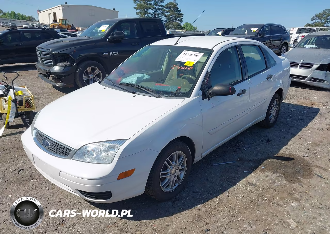 2005 Ford Focus Zx4 VIN:1FAFP34N55W227000 - 2