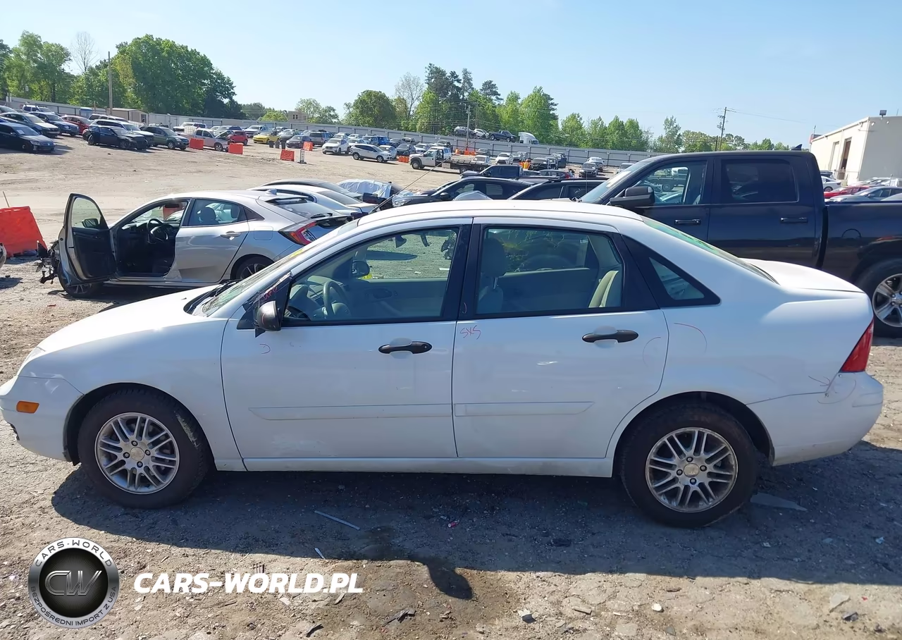 2005 Ford Focus Zx4 VIN:1FAFP34N55W227000 - 20