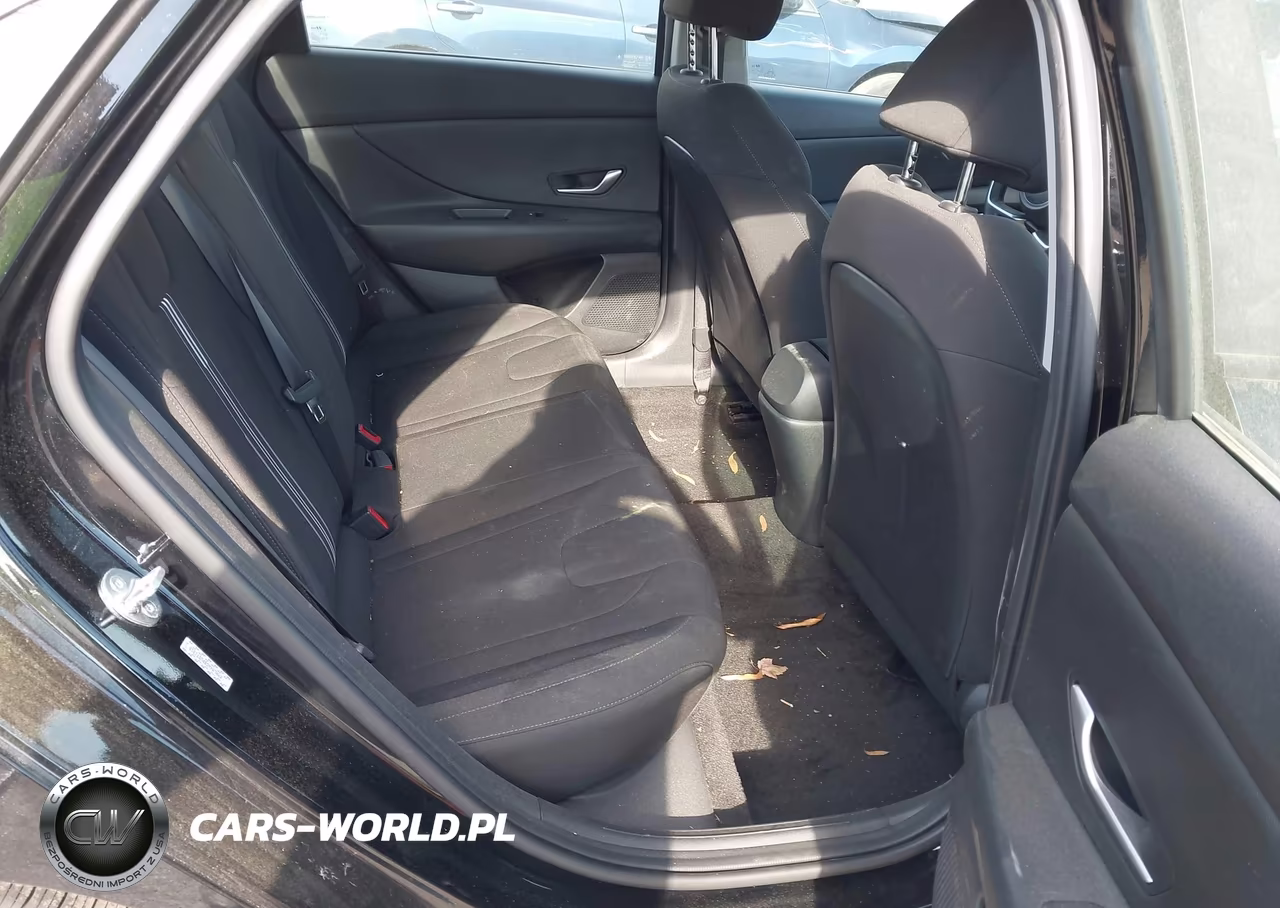 2023 Hyundai Elantra Sel VIN:KMHLM4AG8PU571318 - 8