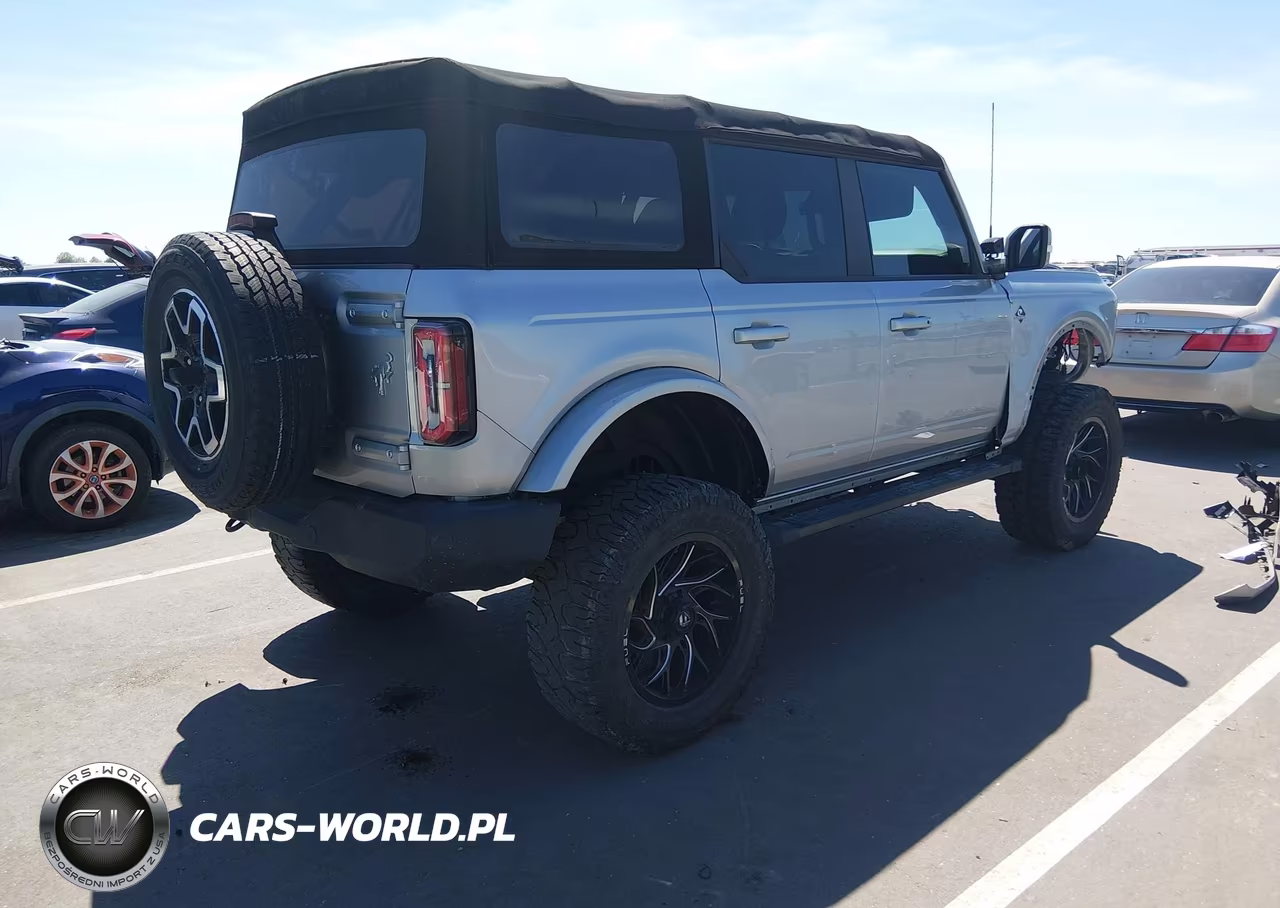 2023 Ford Bronco Outer Banks VIN:1FMDE5BH3PLA88453 - 4