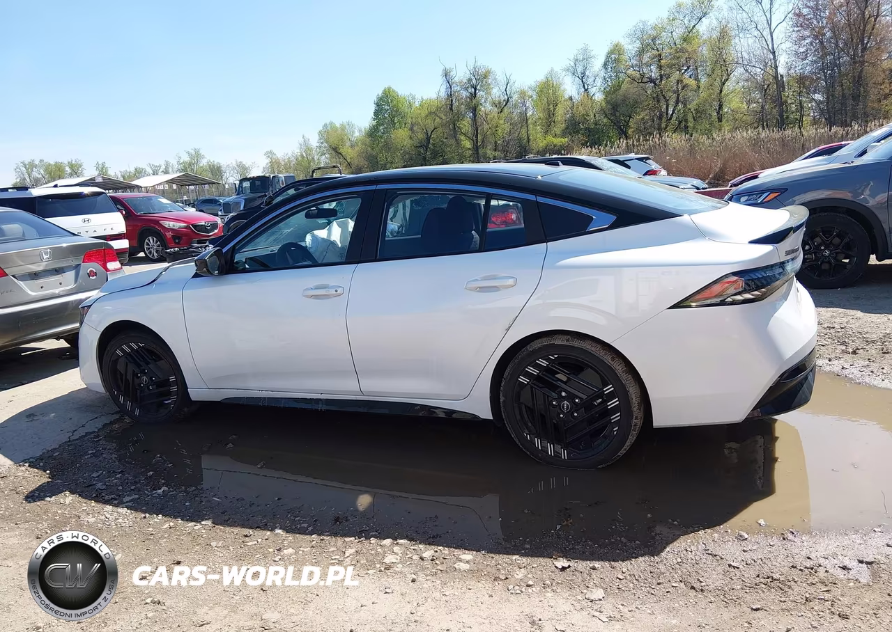 2026 Nissan Sentra Sr VIN:3N1AB9DV9TY217102 - 15