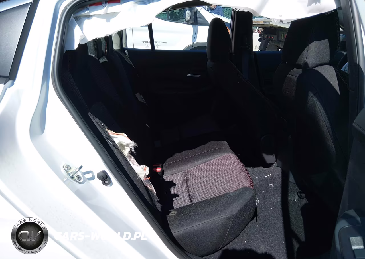 2026 Nissan Sentra Sr VIN:3N1AB9DV9TY217102 - 8