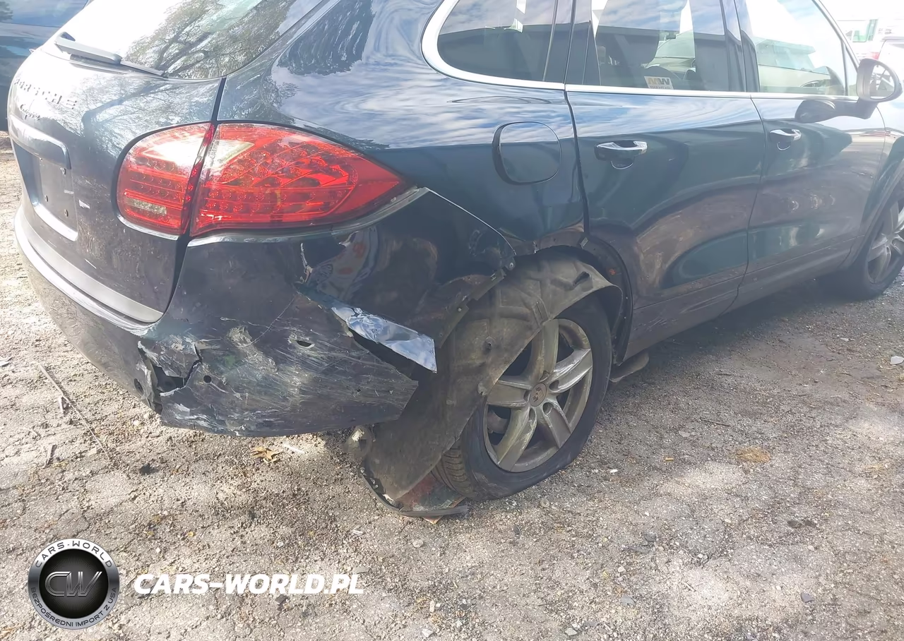 2012 Porsche Cayenne VIN:WP1AA2A21CLA12267 - 6