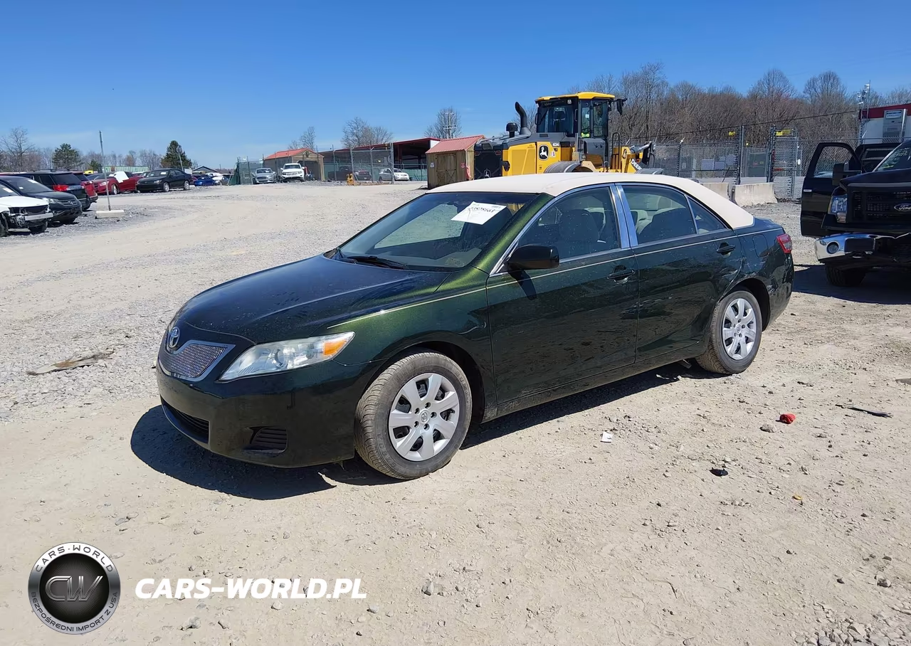 2011 Toyota Camry Le VIN:4T1BF3EK1BU585892 - 2