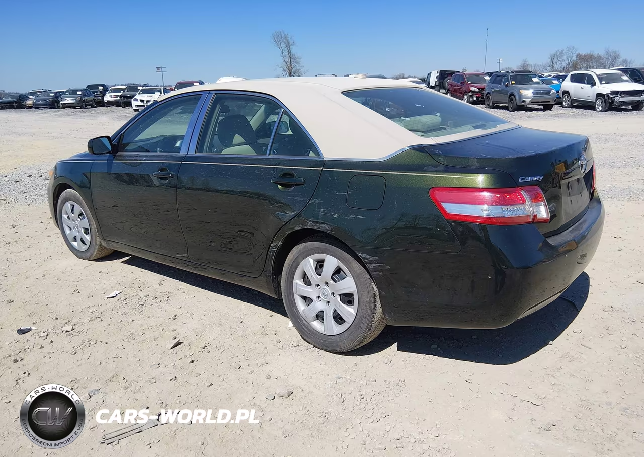 2011 Toyota Camry Le VIN:4T1BF3EK1BU585892 - 3