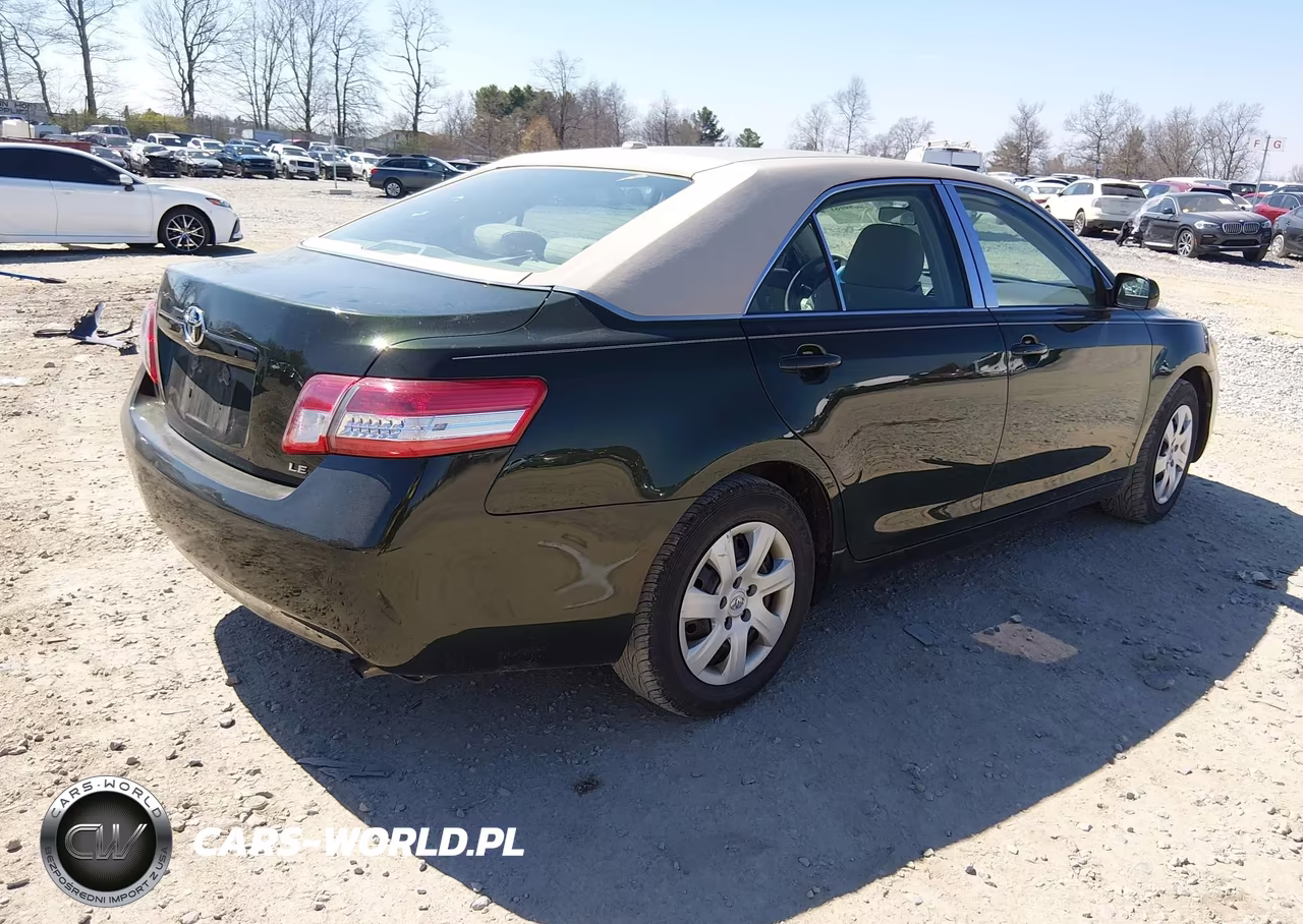 2011 Toyota Camry Le VIN:4T1BF3EK1BU585892 - 4
