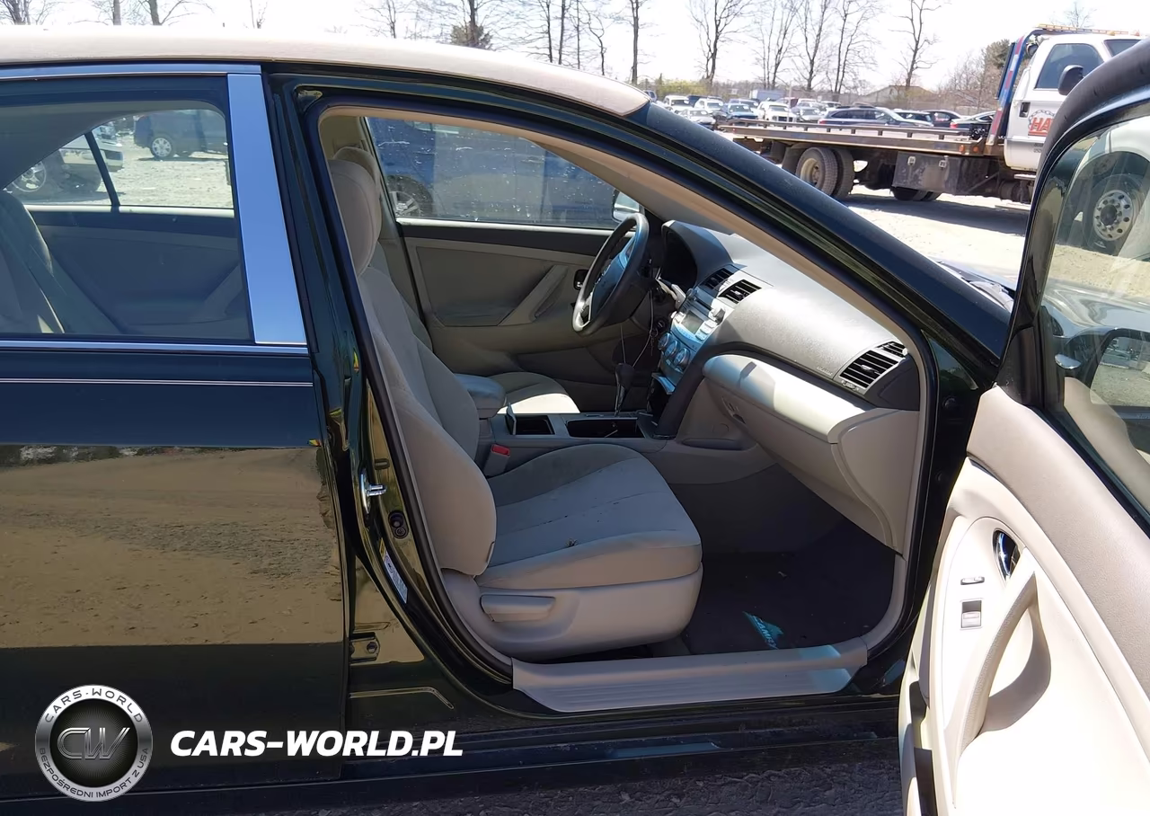 2011 Toyota Camry Le VIN:4T1BF3EK1BU585892 - 5