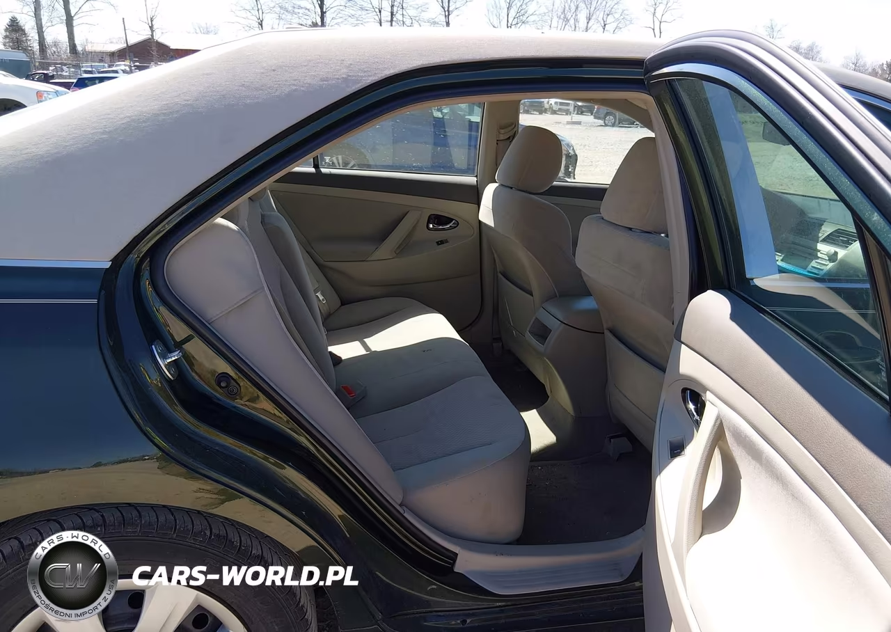 2011 Toyota Camry Le VIN:4T1BF3EK1BU585892 - 8