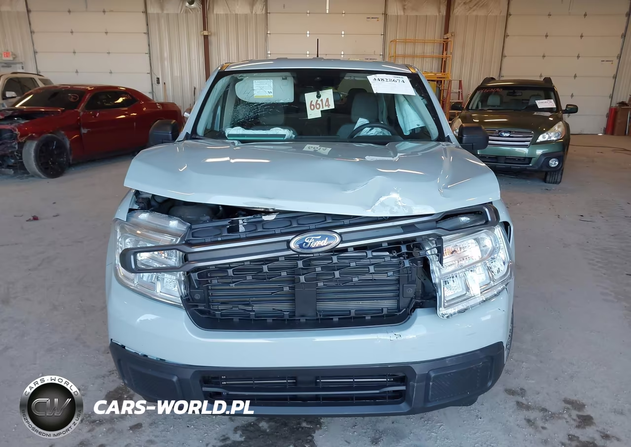 2024 Ford Maverick Xlt VIN:3FTTW8J90RRB09613 - 12