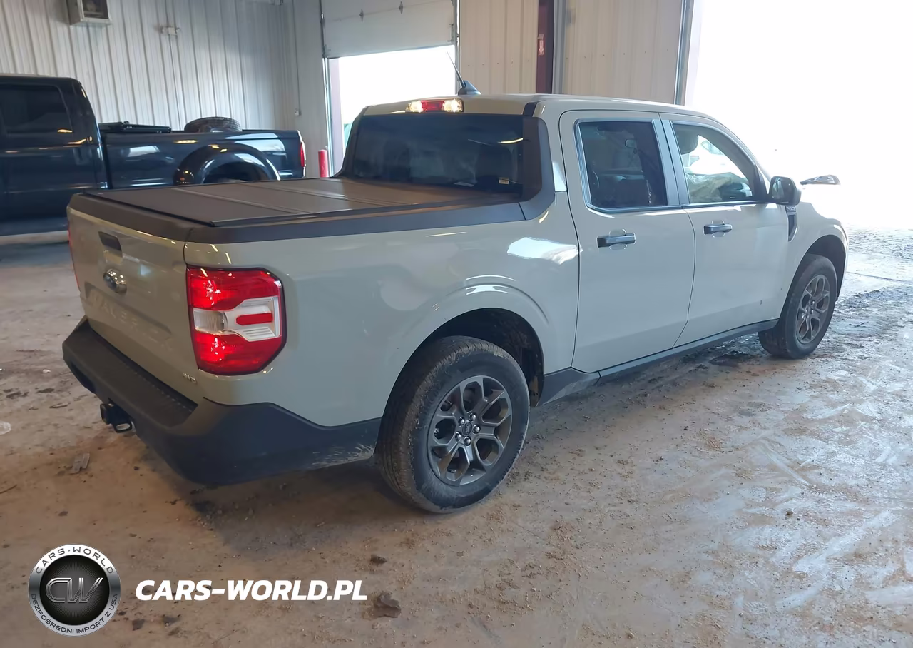 2024 Ford Maverick Xlt VIN:3FTTW8J90RRB09613 - 4