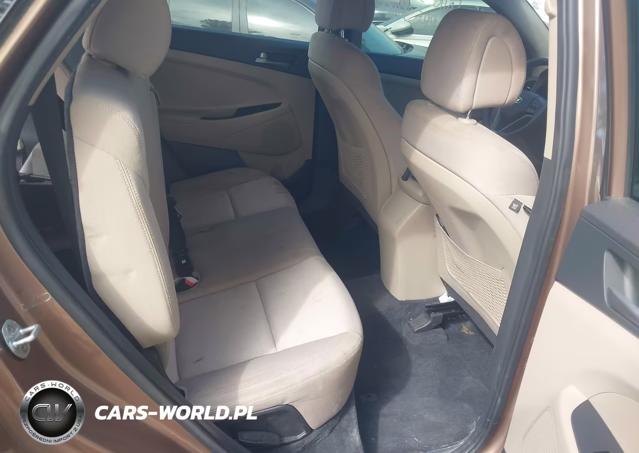 2017 Hyundai Tucson Se VIN:KM8J3CA48HU318205 - 8