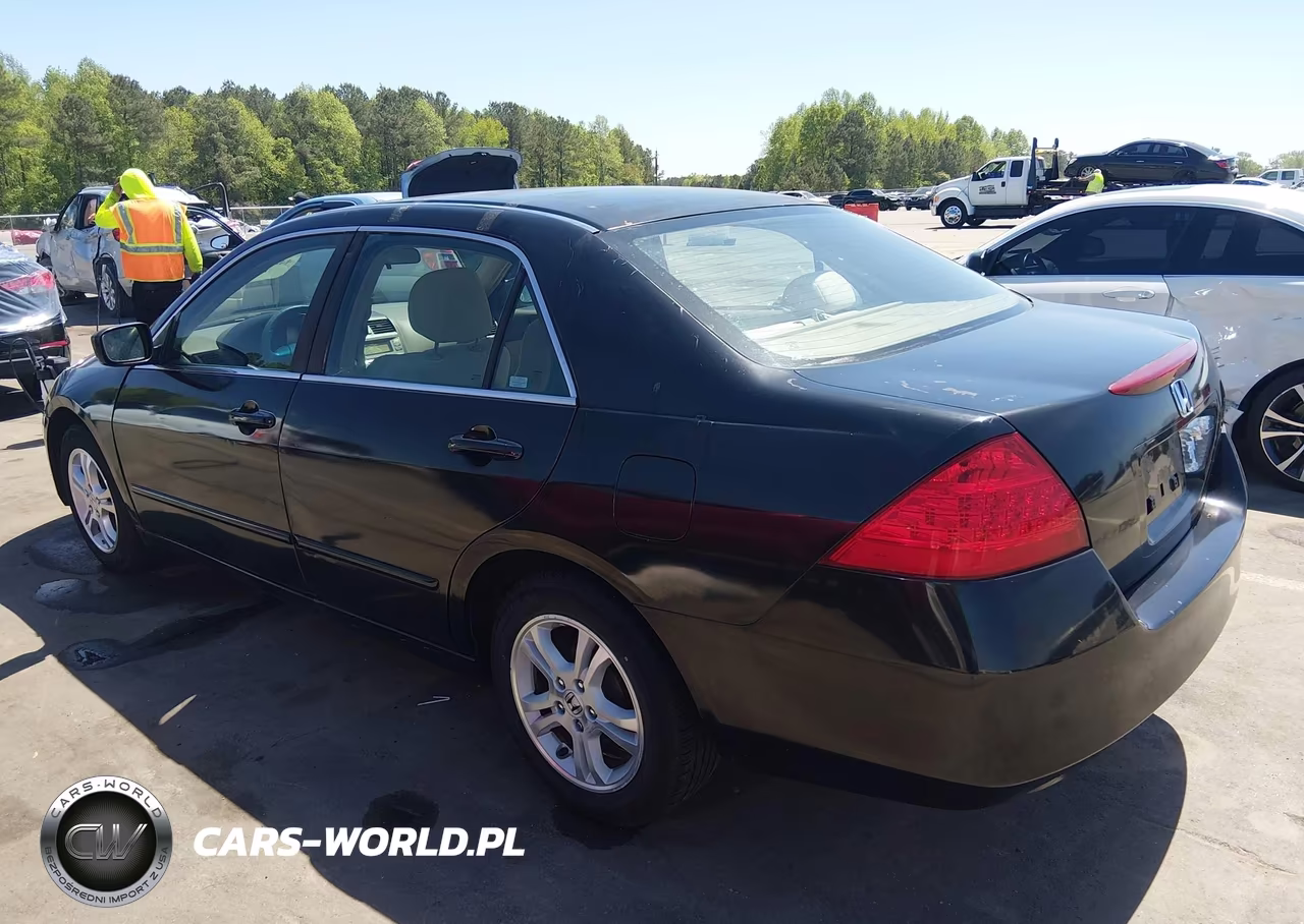 2007 Honda Accord 2.4 Lx VIN:1HGCM56457A077770 - 3