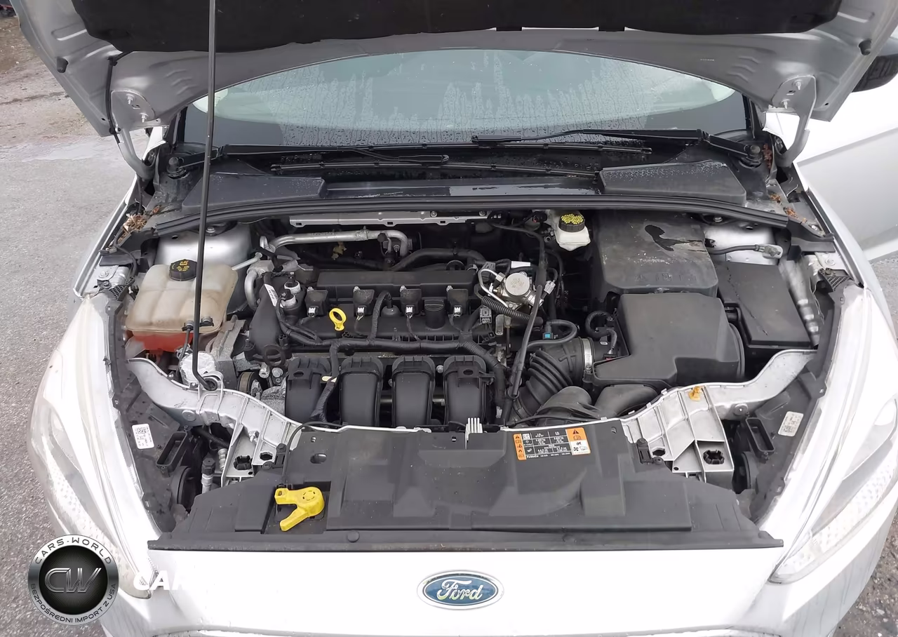 2018 Ford Focus S VIN:1FADP3E28JL215172 - 10