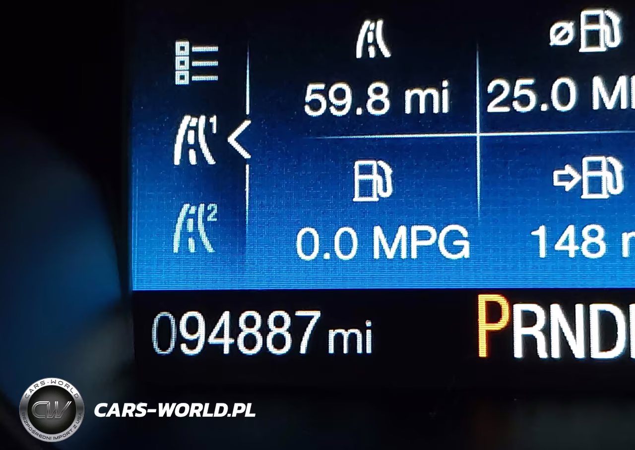2018 Ford Focus S VIN:1FADP3E28JL215172 - 15