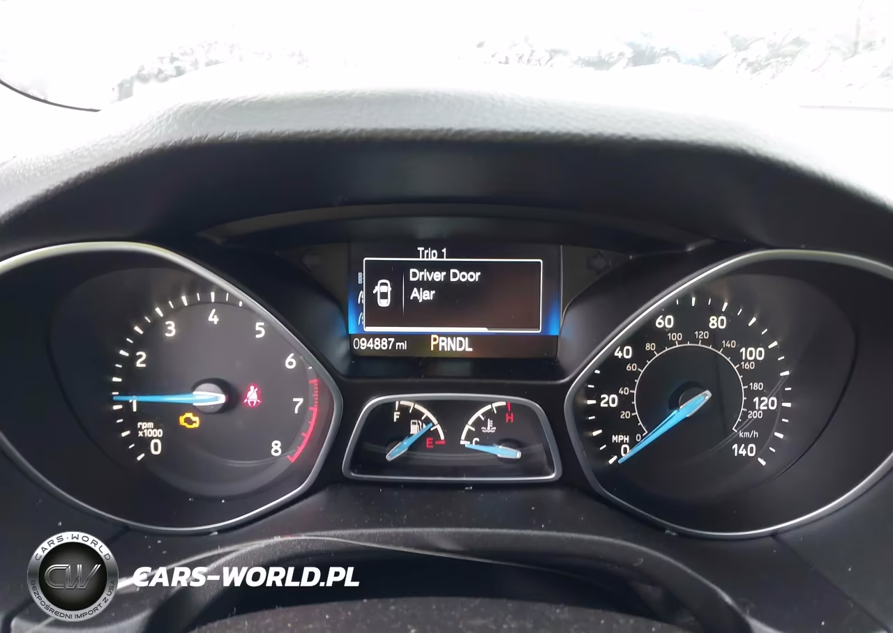 2018 Ford Focus S VIN:1FADP3E28JL215172 - 7