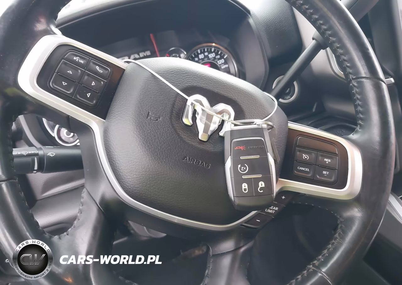 2019 Ram 2500 Lone Star 4X4 8' Box VIN:3C6UR5JL2KG595081 - 11