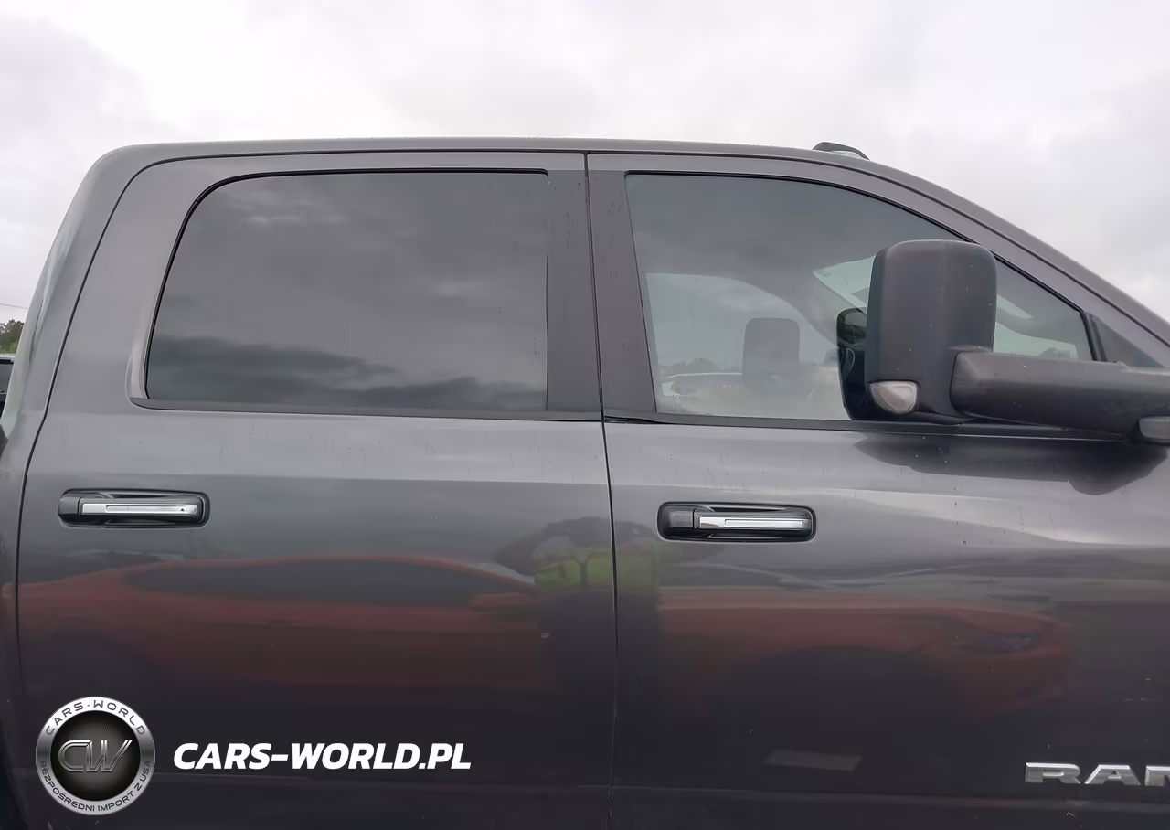 2019 Ram 2500 Lone Star 4X4 8' Box VIN:3C6UR5JL2KG595081 - 13