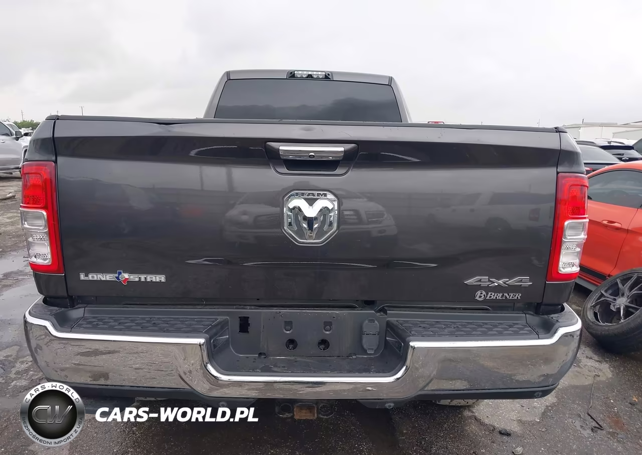 2019 Ram 2500 Lone Star 4X4 8' Box VIN:3C6UR5JL2KG595081 - 16