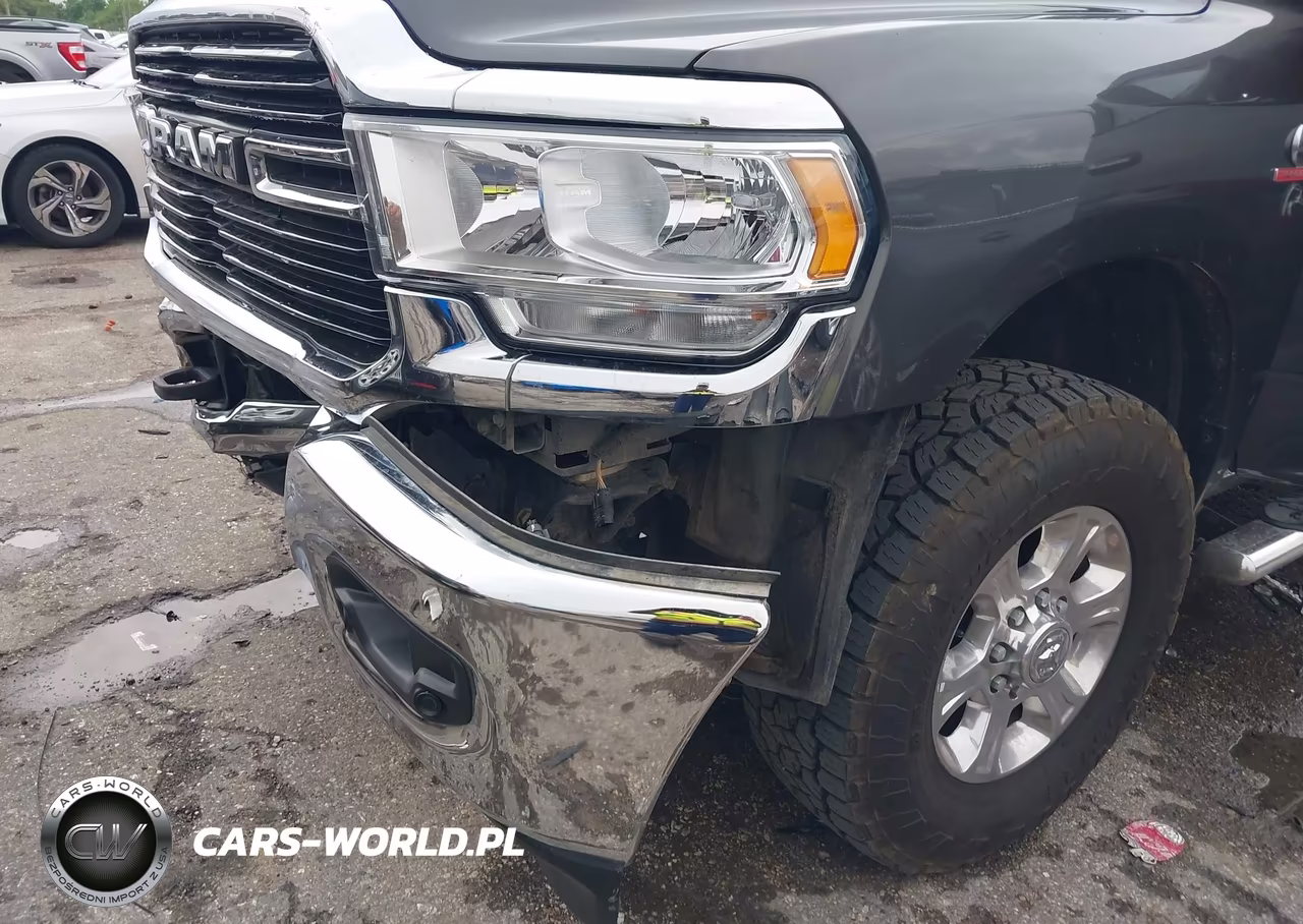 2019 Ram 2500 Lone Star 4X4 8' Box VIN:3C6UR5JL2KG595081 - 6