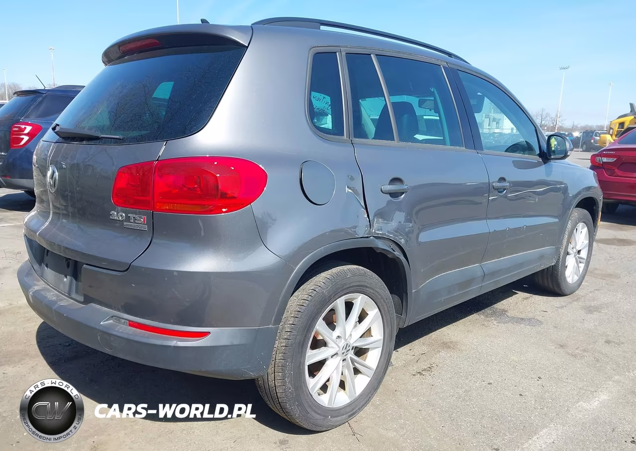 2015 Volkswagen Tiguan Se VIN:WVGBV7AX8FW582137 - 4