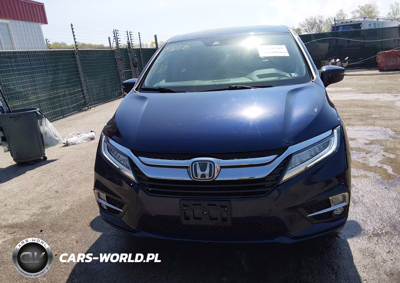 2018 Honda Odyssey Elite VIN:5FNRL6H94JB108967 - 12