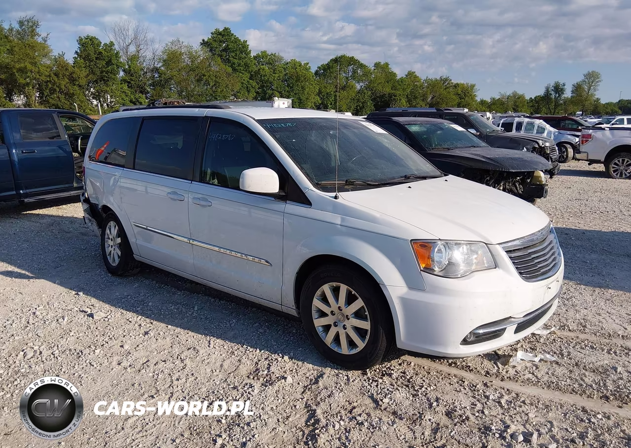 2015 Chrysler Town & Country Touring