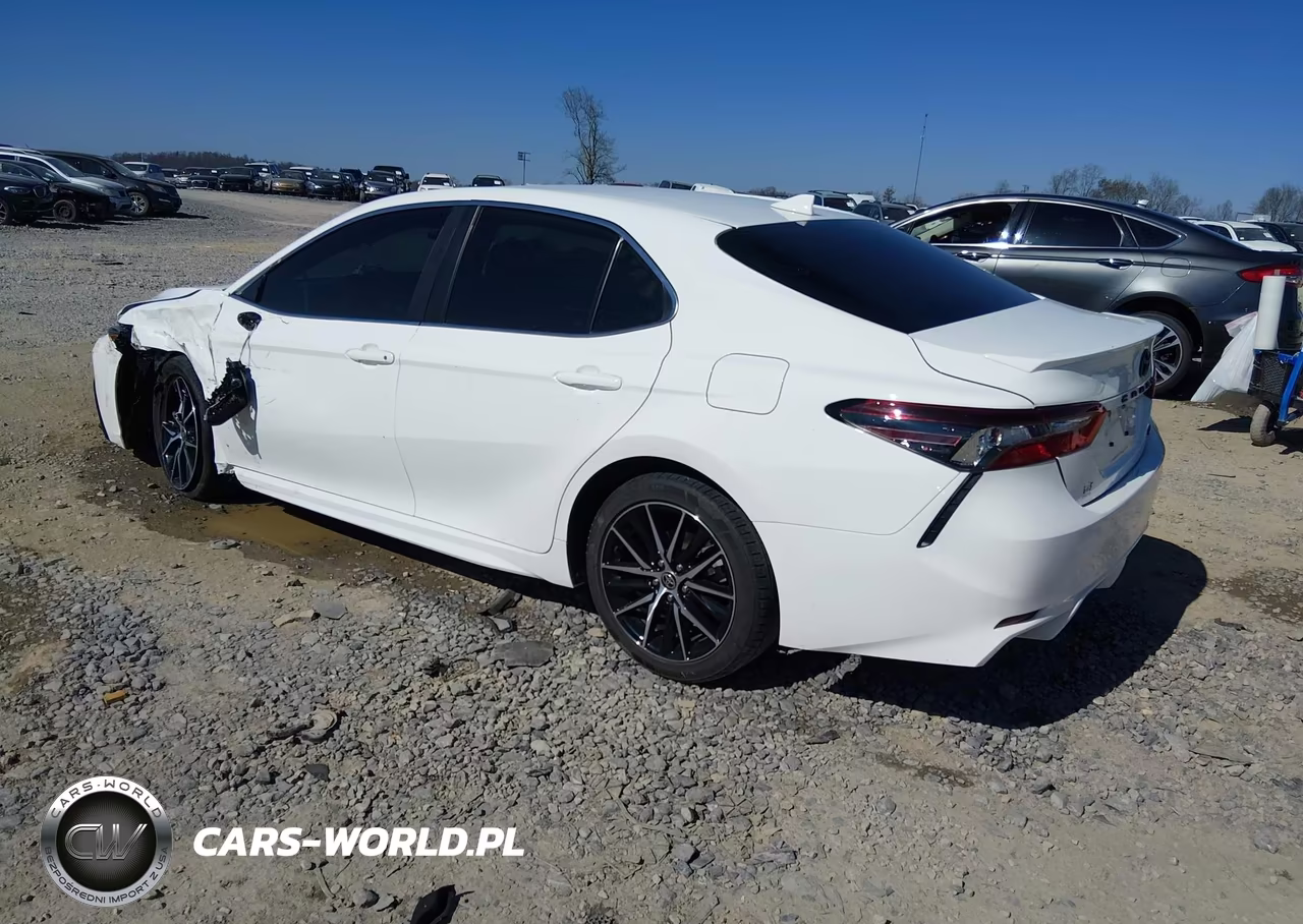 2024 Toyota Camry Se VIN:4T1G11AK2RU241996 - 3