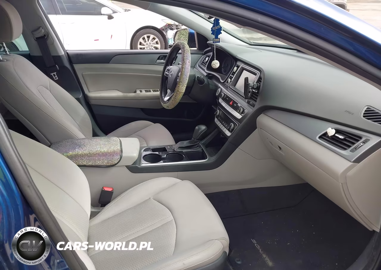 2019 Hyundai Sonata Sel VIN:5NPE34AF0KH820222 - 5