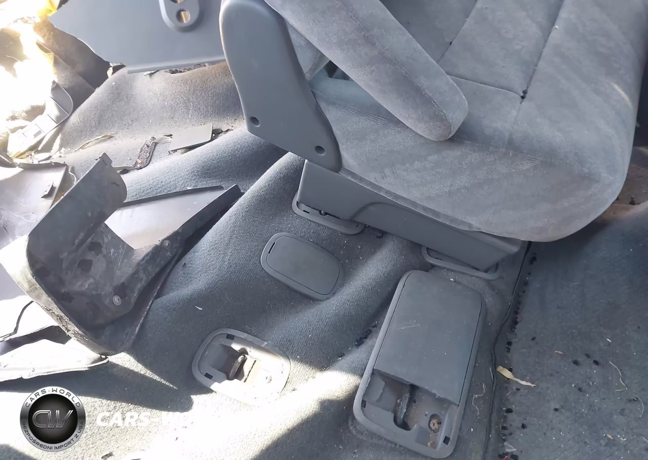 2004 Honda Odyssey Ex VIN:5FNRL18674B141524 - 8