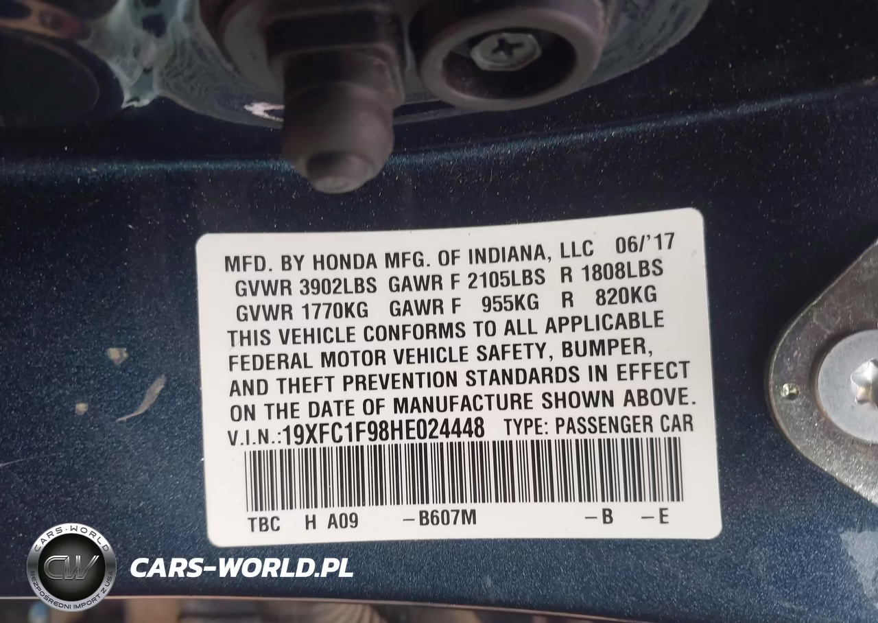 2017 Honda Civic Touring VIN:19XFC1F98HE024448 - 9
