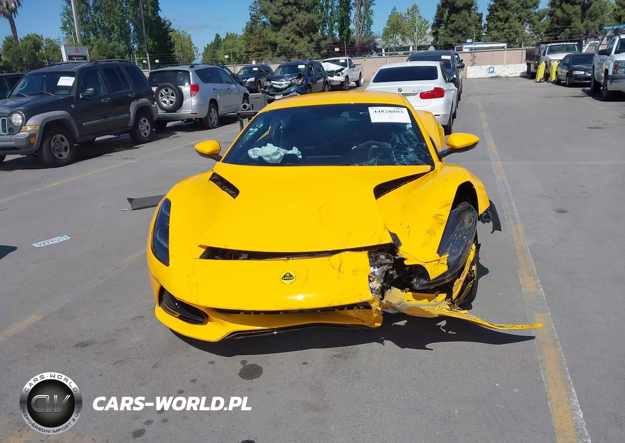 2024 Lotus Emira V6 First Edition VIN:SCCLEKAX6RHA10893 - 12