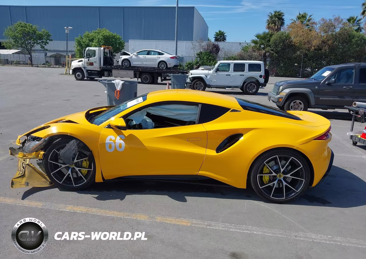 2024 Lotus Emira V6 First Edition VIN:SCCLEKAX6RHA10893 - 14