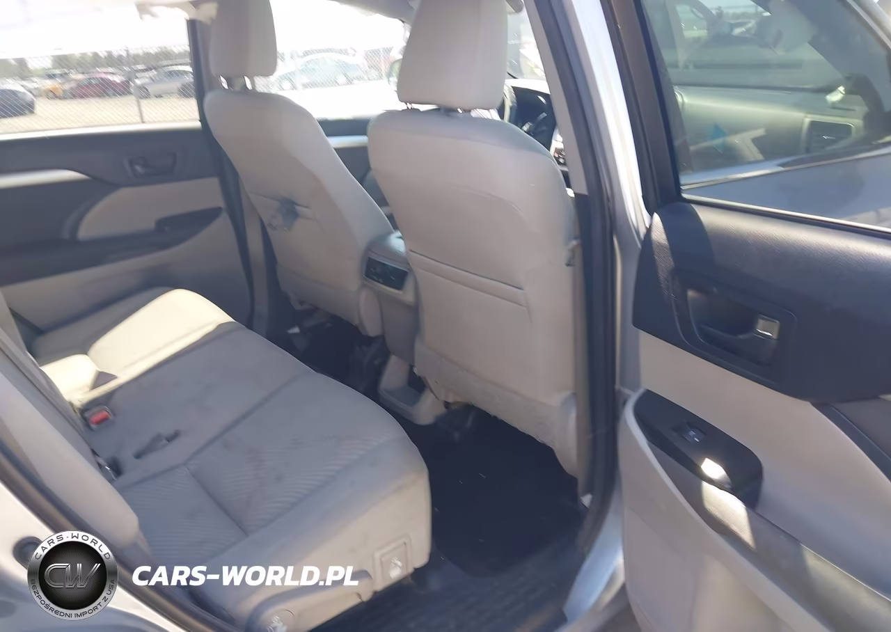 2014 Toyota Highlander Le V6 VIN:5TDZKRFH0ES036276 - 8
