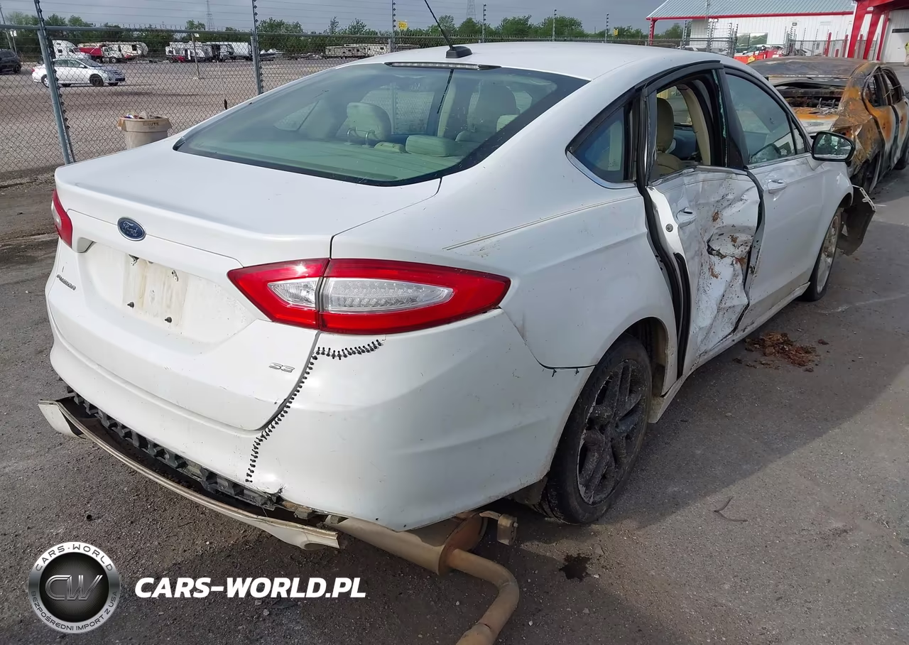 2016 Ford Fusion Se VIN:3FA6P0H77GR119087 - 4