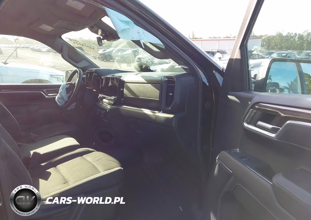 2025 Chevrolet Silverado 1500 4Wd Short Bed Lt With 2Fl VIN:1GCPKKEK1SZ118622 - 5