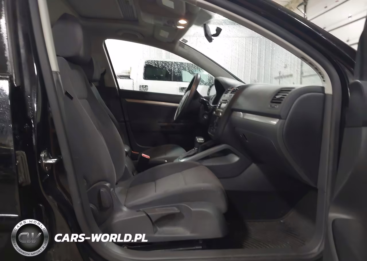 2009 Volkswagen Rabbit S VIN:WVWDA71K49W146418 - 5