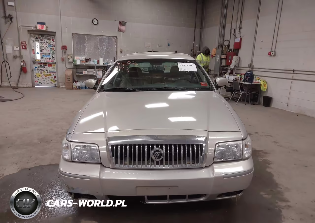 2008 Mercury Grand Marquis Ls VIN:2MEHM75V28X644258 - 12