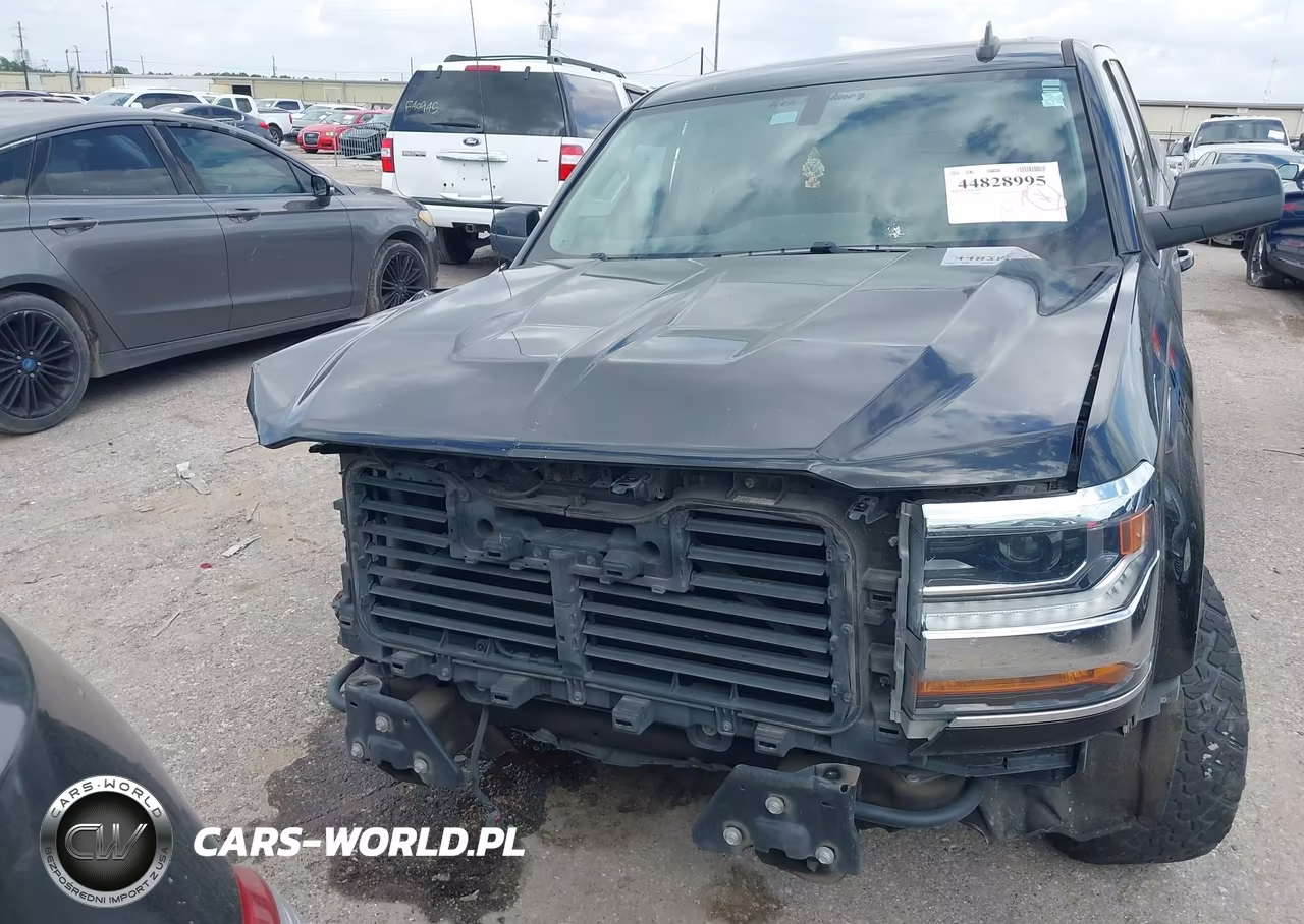 2018 Chevrolet Silverado 1500 1Lt VIN:3GCPCREC9JG509918 - 12