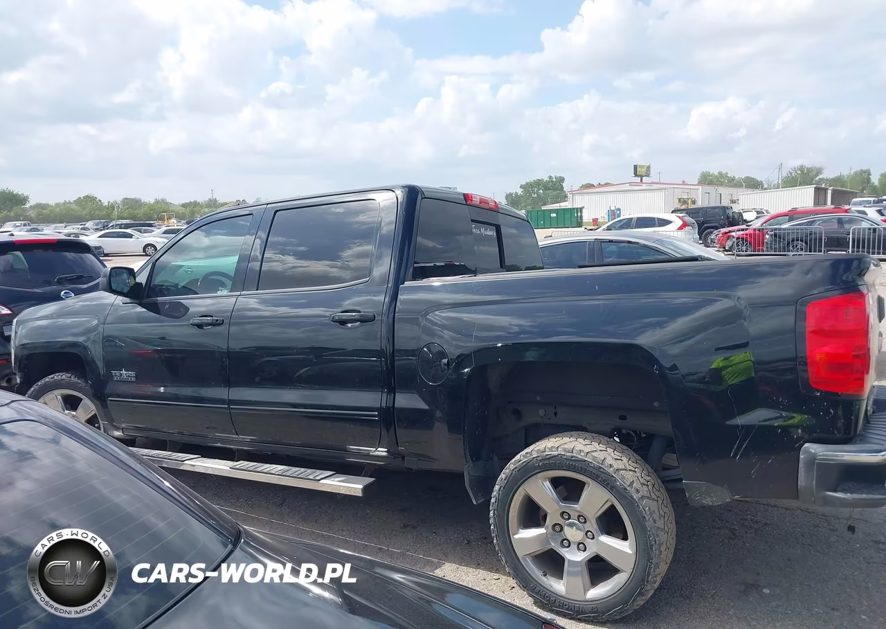 2018 Chevrolet Silverado 1500 1Lt VIN:3GCPCREC9JG509918 - 14