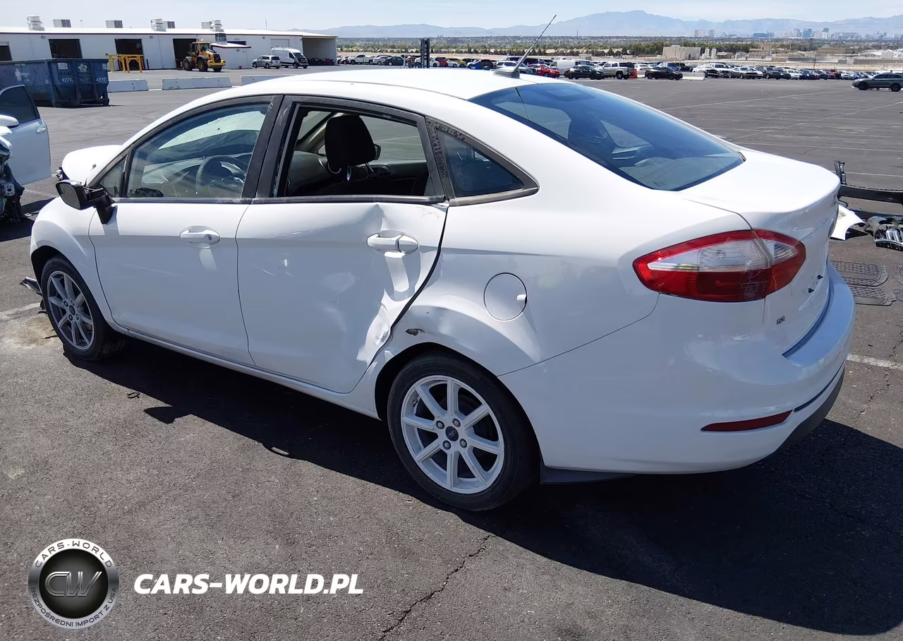 2018 Ford Fiesta Se VIN:3FADP4BJ2JM136600 - 3
